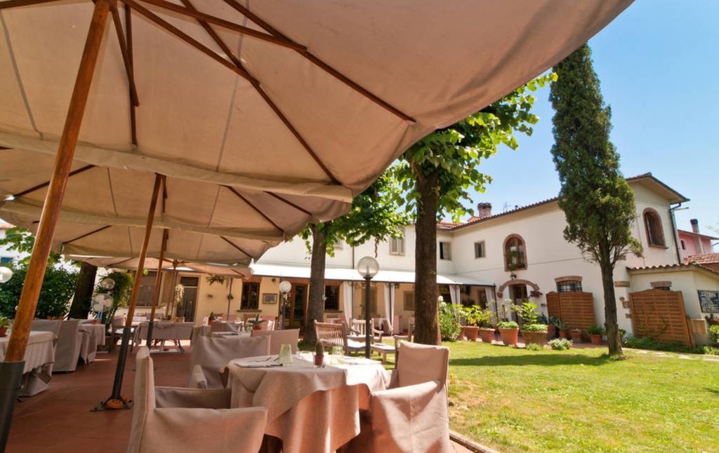 La Bussola Da Gino Hotel Quarrata Ngoại thất bức ảnh